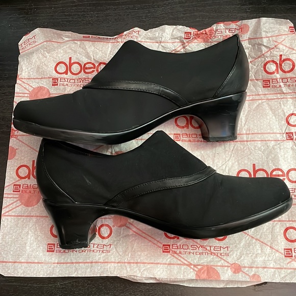abeo Judith boot 8.5 Black Neutral Arch - Picture 3 of 9